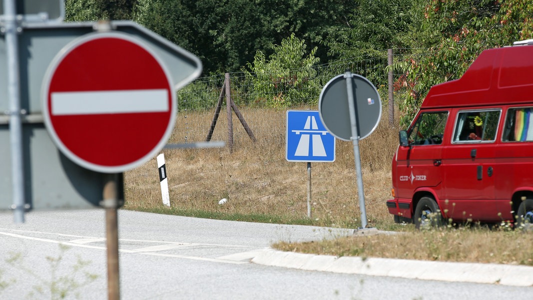 Geisterfahrer Auf Der Autobahn: So Reagieren Sie Richtig | NDR.de ...