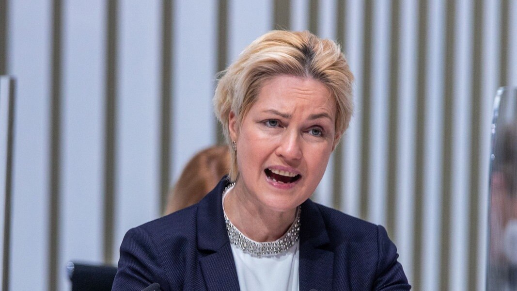 Corona News Ticker: Schwesig does not believe in quick easing |  NDR.de – news