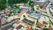 Blick auf ein überschwemmtes Gebiet in Ravne na Koroskem, rund 60 Kilometer nordöstlich von Ljubljana. © AP/dpa Foto: Gregor Ravnjak