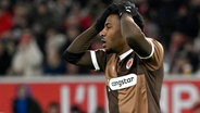 Oladapo Afolayan vom FC St. Pauli © IMAGO / Michael Weber 