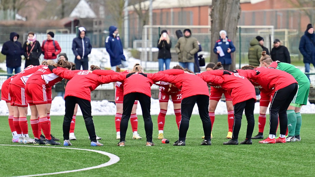 Das Wunder Von Aurich B Juniorinnen K Nnen Meister Werden Ndr De