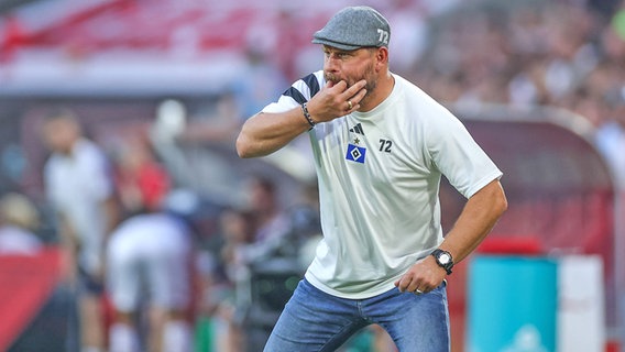 Trainer Steffen Baumgart vom Hamburger SV © IMAGO / RHR-Foto 