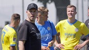 Eintracht Braunschweigs Trainer Daniel Scherning. © IMAGO / Susanne Hübner 