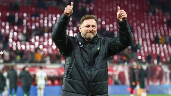 Wolfsburg-Trainer Ralph Hasenhüttl © IMAGO / Jan Huebner 