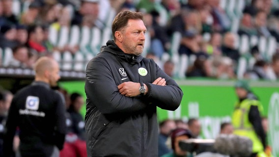 Wolfsburgs Trainer Ralph Hasenhüttl © Imago Images 