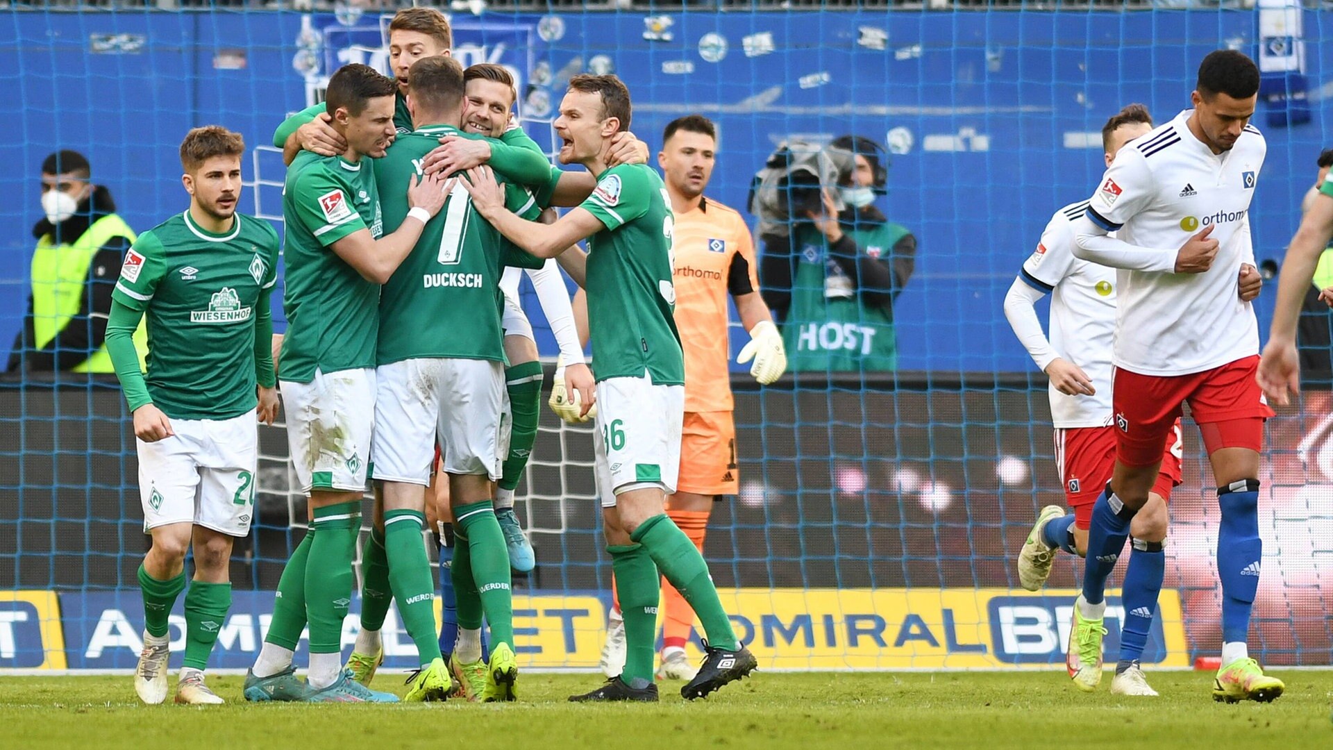 Werder triumphiert im Derby – HSV hadert mit dem Videoschiedsrichter