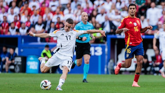 Spielszene Spanien - Deutschland © IMAGO / Beautiful Sports 
