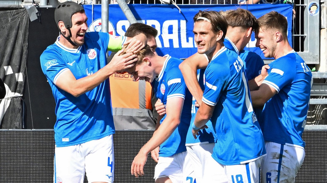 Zu Gast "im Schacht": Hansa Rostock heute vor schwerer Aufgabe in Aue