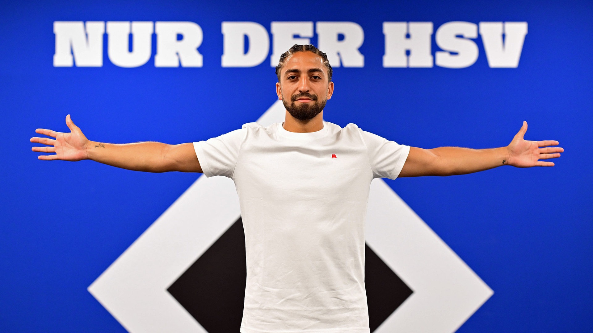 Transfer fix: HSV verpflichtet Pherai von Eintracht Braunschweig