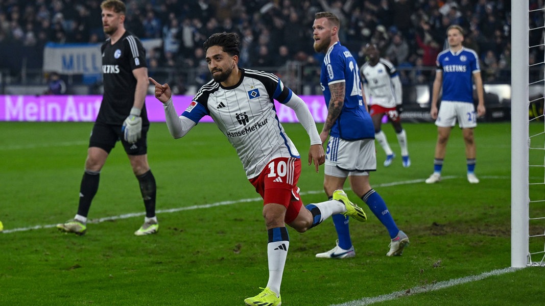 HSV gagne à Schalke 04 et se trouve en pleine course à la promotion |  NDR.de – Sports