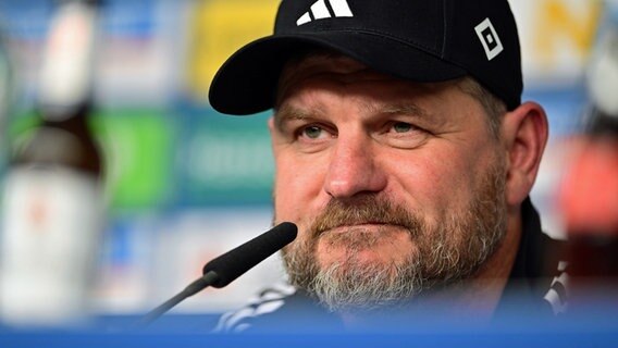 Steffen Baumgart, entraîneur du HSV © Witters 