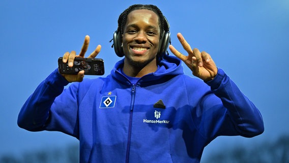 Adedire Mebude vom HSV © Witters 