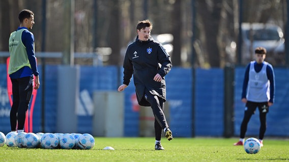 HSV-Trainer Merlin Polzin und Robert Glatzel (l.) © Witters 