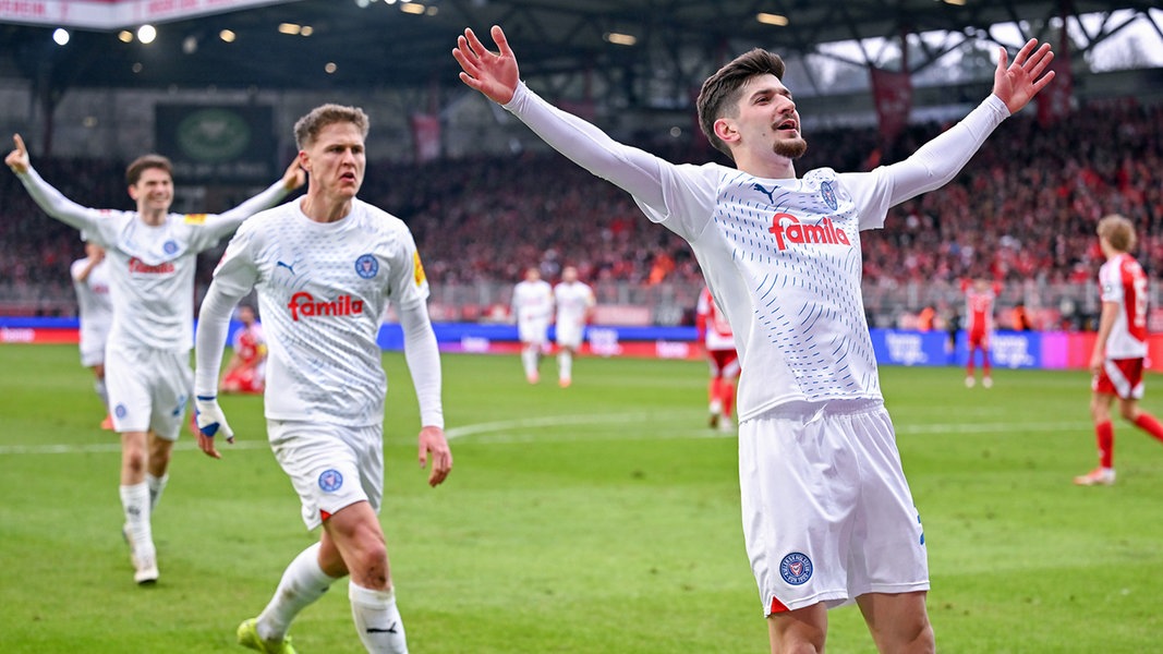 Erster Bundesliga-Auswärtssieg! Holstein Kiel schöpft neue Hoffnung