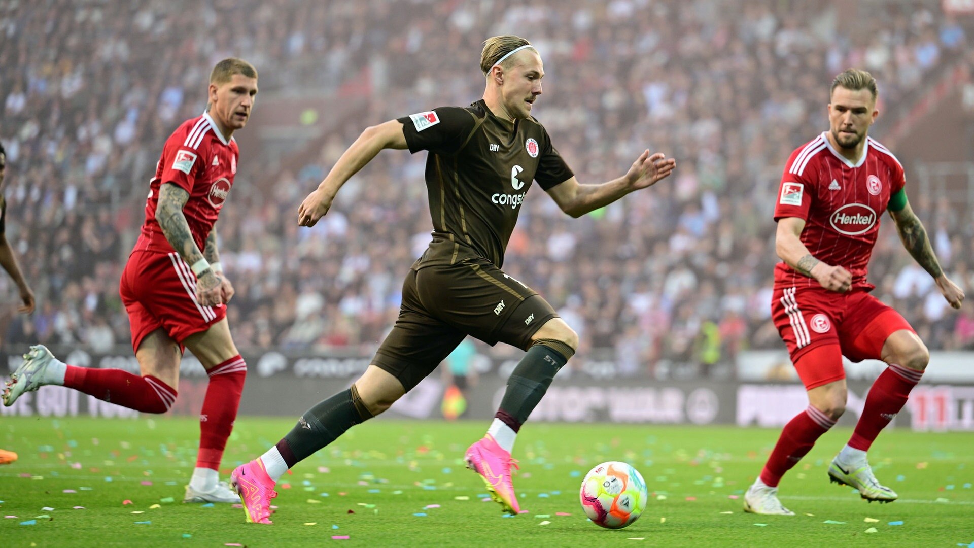 FC St. Pauli – Fortuna Düsseldorf: Ein 0:0, das nur dem HSV hilft