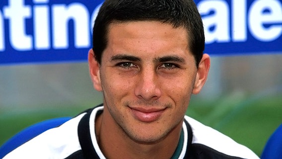 Claudio Pizarro 1999 im Trikot von Werder Bremen. © imago / Camera 4 
