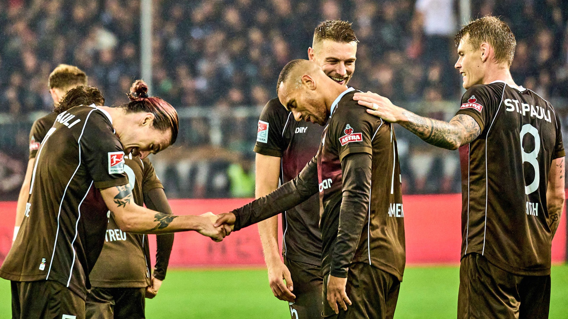 Schützenfest gegen Nürnberg – FC St. Pauli bleibt ganz oben