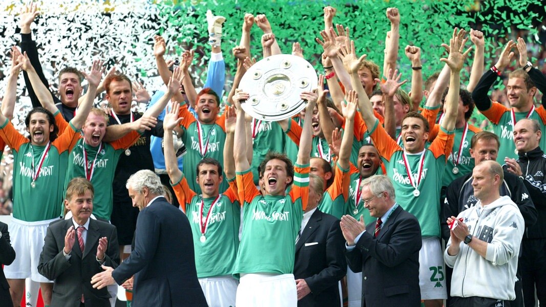 Werder Bremen feiert die Meisterschaft 2004