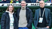 Anne-Kathrin Laufmann (l., Geschäftsführerin Sport und Nachhaltigkeit, Werder Bremen), Tarek Brauer (Geschäftsführer Organisation und Personal) und Klaus Filbry (Vorsitzender der Geschäftsführung) © Witters 