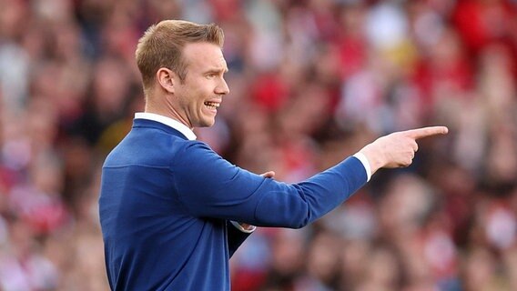 Tommy Stroot, Trainer des VfL Wolfsburg © IMAGO / Sportimage 