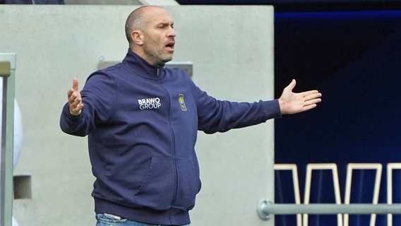 Braunschweigs Trainer Daniel Scherning © Imago Images 