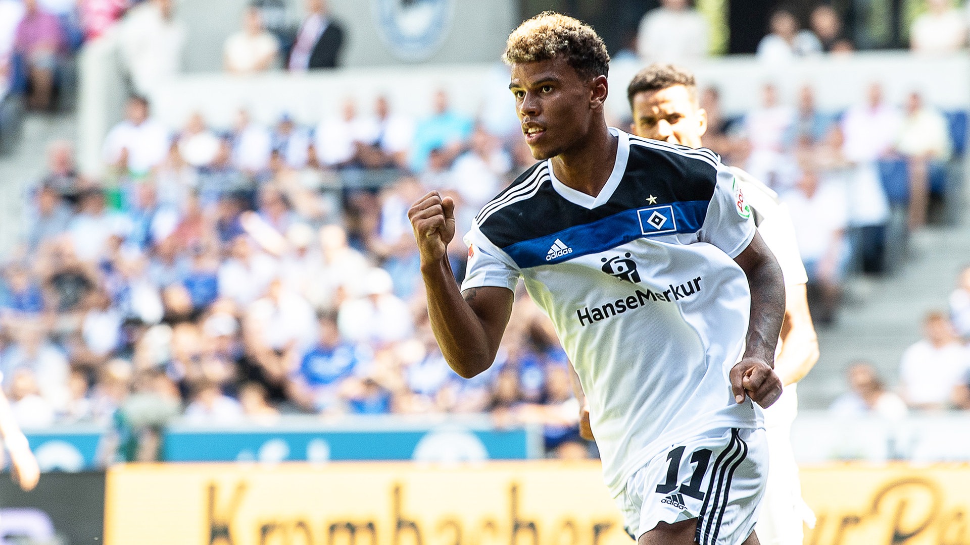 2:0 – HSV trotzt der Hitze und behält in Bielefeld einen kühlen Kopf