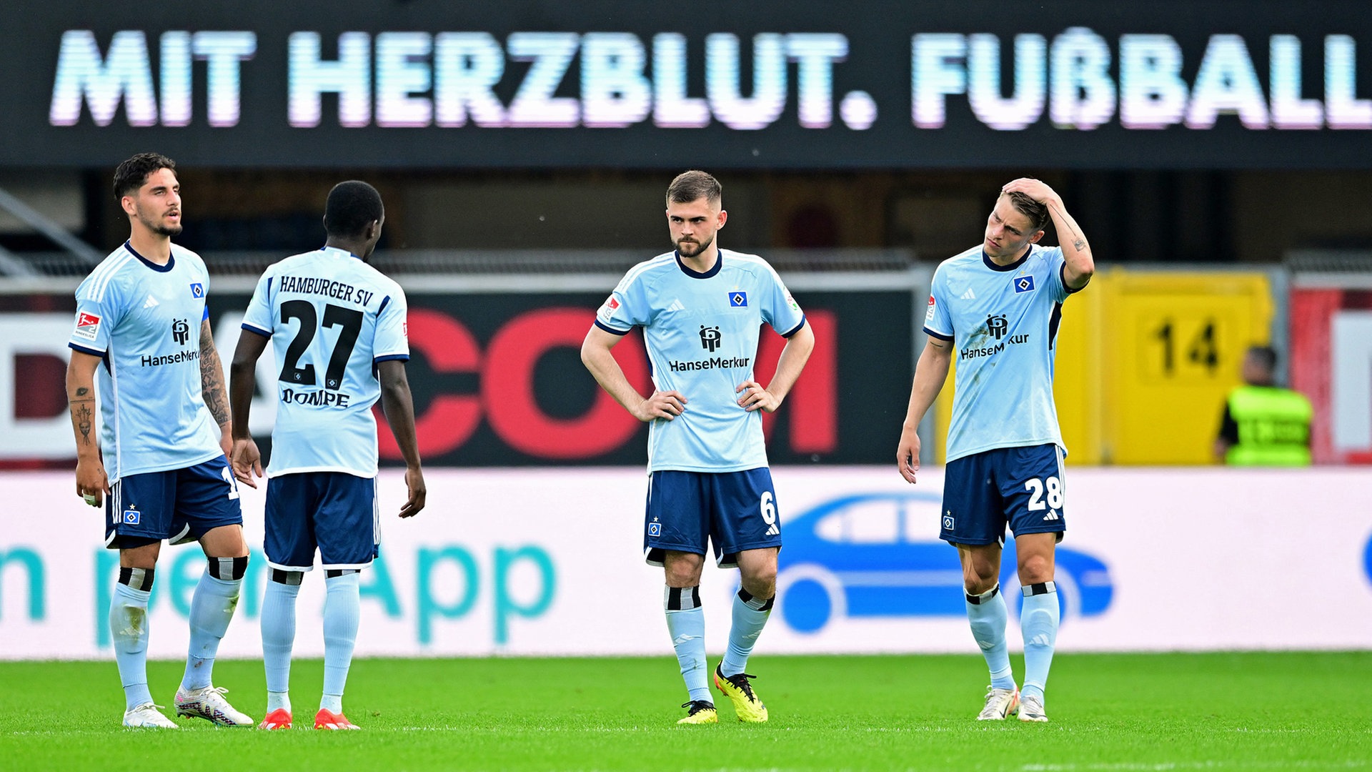 Nichts geht mehr: HSV verliert in Paderborn und bleibt Zweitligist