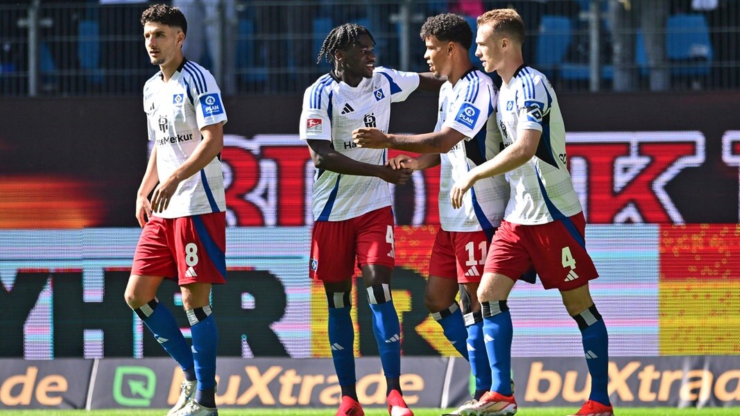 Jetzt live: HSV führt früh gegen Jahn Regensburg