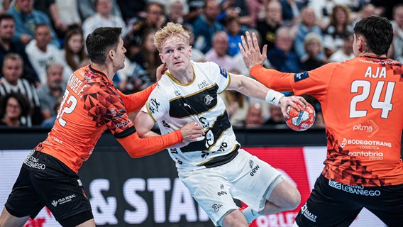 THW Kiel - Torrelavega, Handball, EHF European League, Spieltag 1, Saison 2024 2025, 08.10.2024 Kiel Henri Pabst THW Kie © imago images / Eibner Foto: Marcel von Fehrn