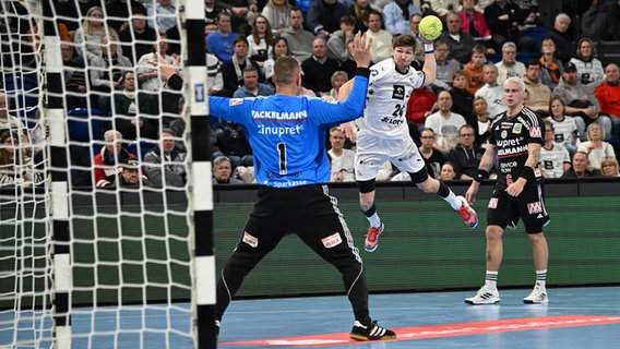 Lukas Zerbe vom THW Kiel © Imago / Ole Jacobsen 