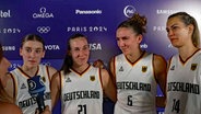 Die deutschen 3x3-Olympiasiegerinnen im Interview (v.l.) Elisa Mevius, Svenja Brunckhorst, Marie Reichert und Sonja Greinacher © NDR Screenshot 