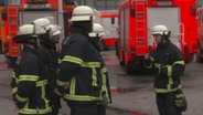 BSG Feuerwehr Hamburg im Einsatz © NDR 