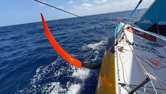 Das gebrochene Foil auf Boris Herrmanns Malizia bei der Vendée Globe © Vendée Globe Foto: Boris Herrmann