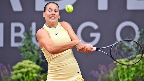 Tennisspielerin Anna Petkovic beim Turnier am Hamburger Rothenbaum © Witters 