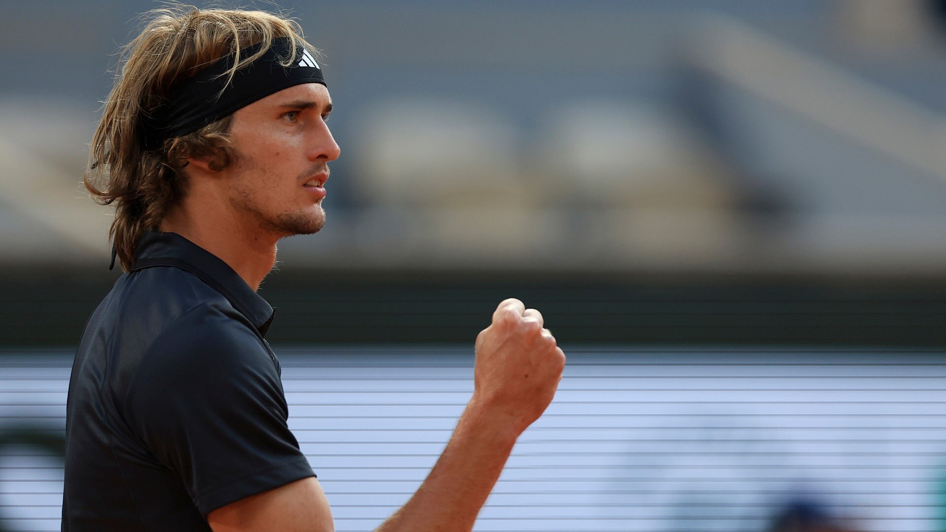 French Open: Zverev zieht ins Halbfinale ein