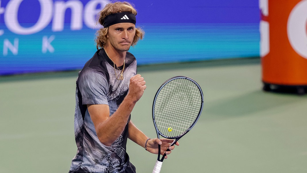 Alexander Zverev Advances to Semifinals of ATP Masters in Cincinnati ...