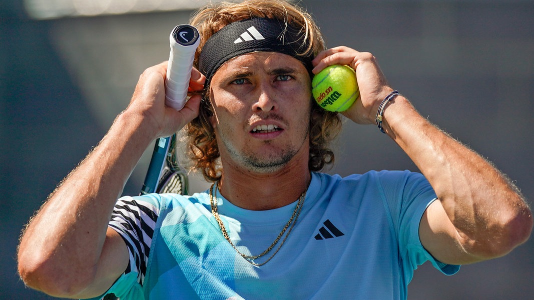 US Open: Zverev nach Arbeitssieg gegen Altmaier in Runde drei | NDR.de