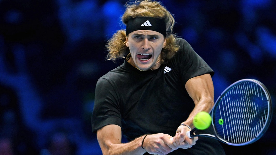 ATP Finals: Zverev überrascht Mit Sieg Gegen Alcaraz | NDR.de - Sport ...