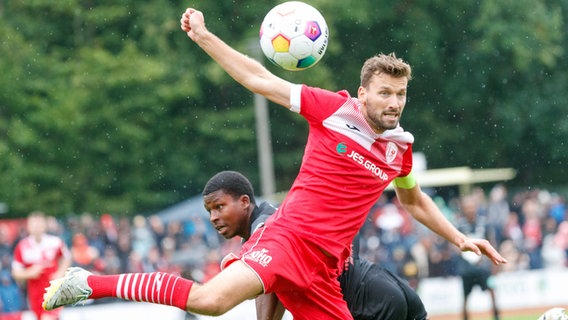 Tom Weilandt im Trikot des Greifswalder FC (Foto aus dem Oktober 2023) © IMAGO / Andy Bünning 