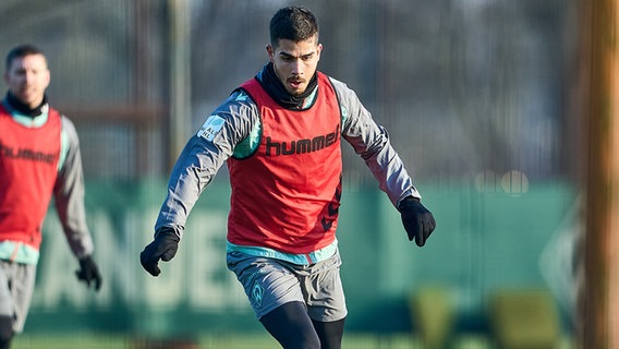 Werder Bremens Neuzugang Andre Silva bei seinem ersten Training nach dem Wechsel aus Leipzig zu den Hanseaten © picture alliance/dpa | Andreas Gumz 