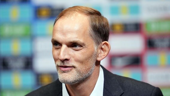 Der neu ernannte englische Cheftrainer Thomas Tuchel während einer Pressekonferenz im Wembley-Stadion. © picture alliance/dpa/PA Wire Foto: John Walton