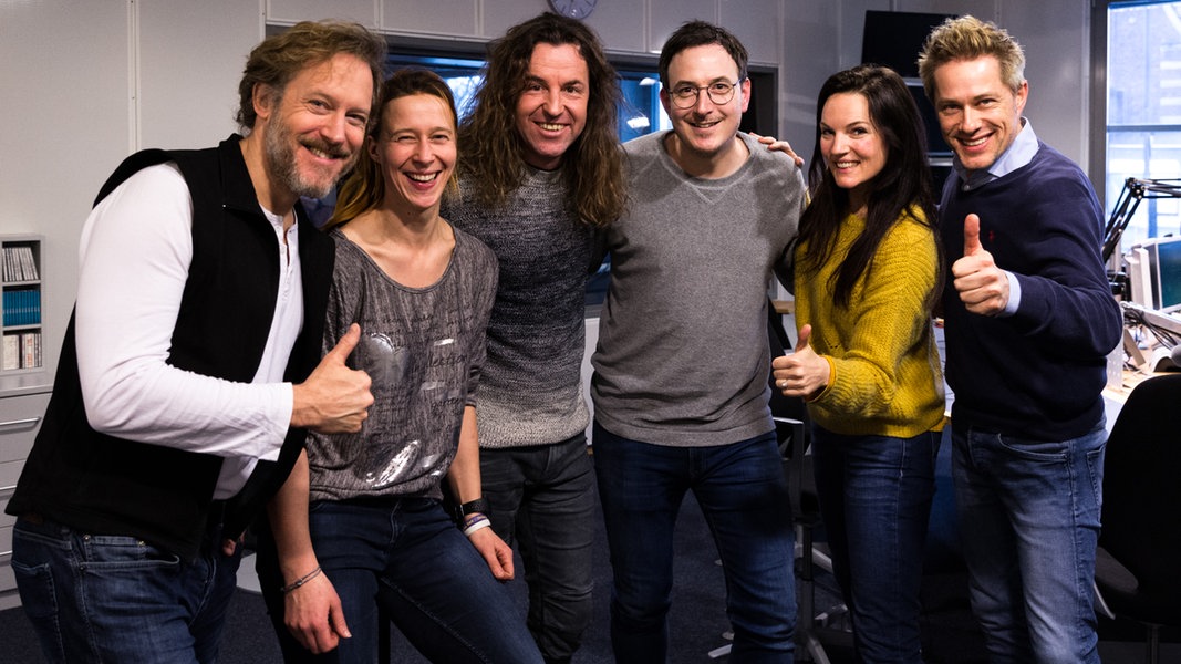 A capella Gruppe LaLeLu singt live im Radio NDR.de NDR